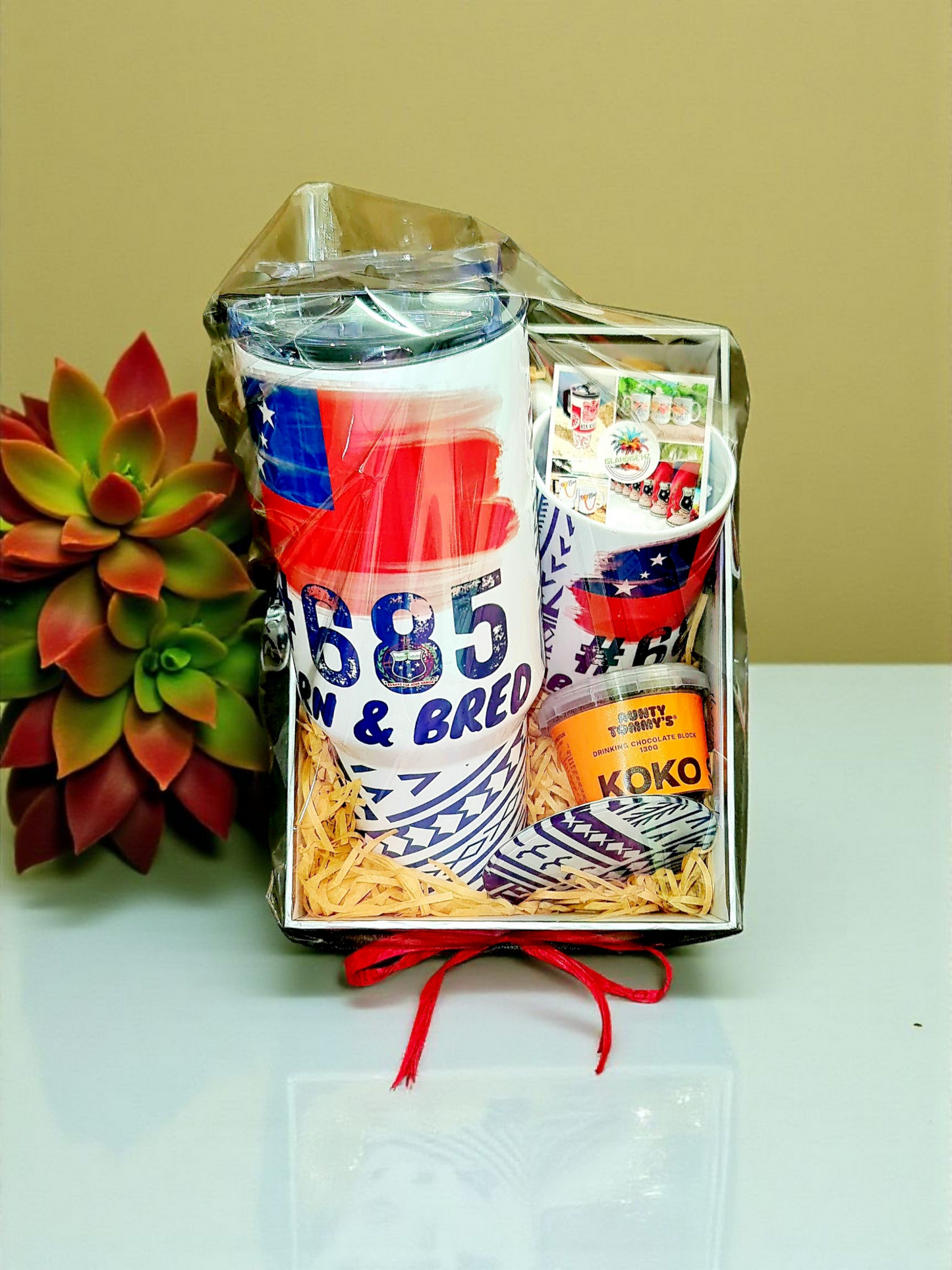 #685 Born & Bred Gift Set