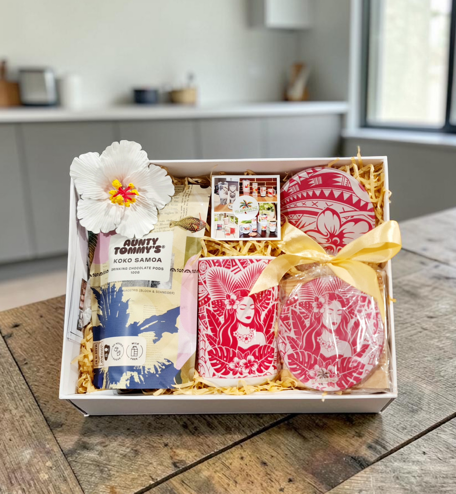 ISLANDISE GIFT SETS